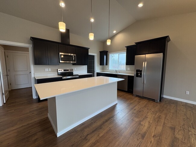 Building Photo - 130 Doggone Ln