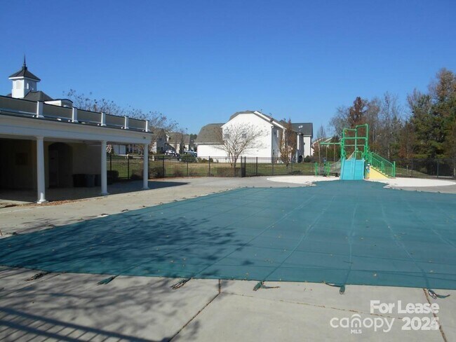 Building Photo - 14256 Waterfowl Ln