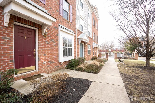 Building Photo - 5 Rafting Way