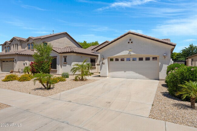 Primary Photo - 11207 N 165th Ave