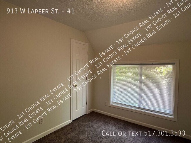 Building Photo - 913 W Lapeer St
