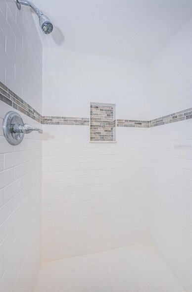 Building Photo - 5157 Silent Loop
