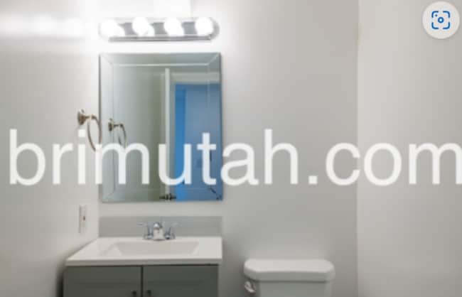 Building Photo - 2590 S 800 E