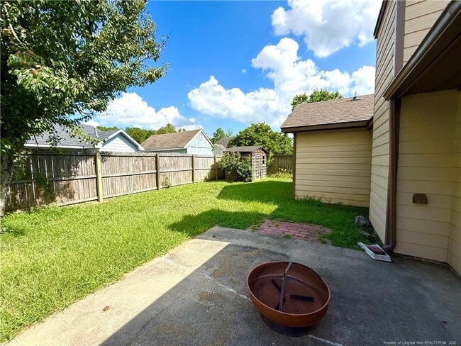 Building Photo - 2201 Twinflower Ct