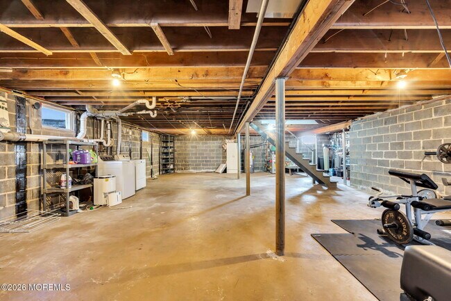 Building Photo - 46 Sunset Ave