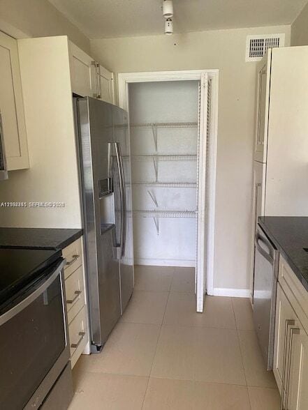 Building Photo - 2371 NW 33rd St