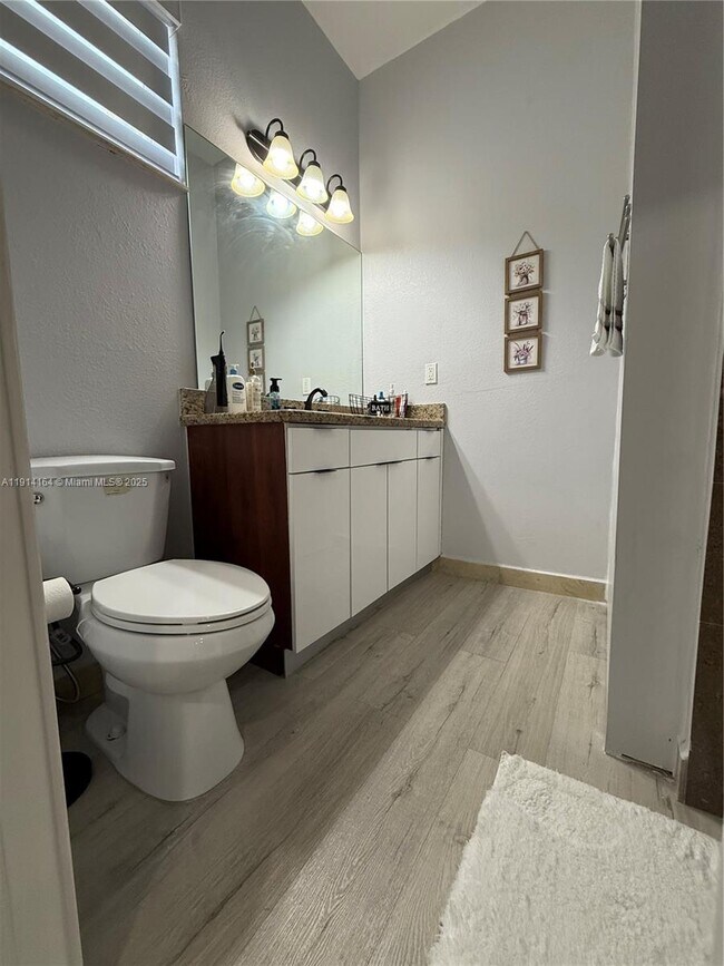 Building Photo - 15241 SW 161 Terrace