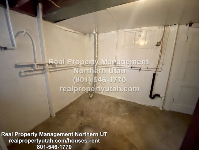 Building Photo - 1138 Liberty Ave