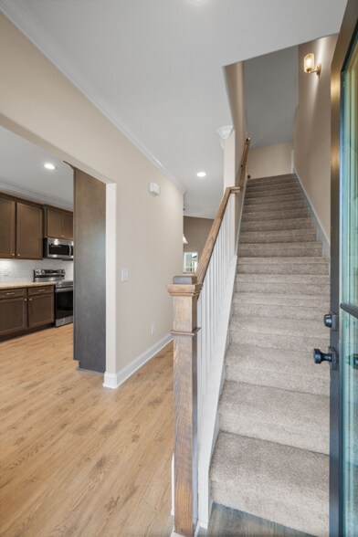 Building Photo - 1908 Gracie Bug Lp