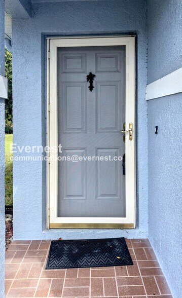 Primary Photo - 2926 Walnut Grove Ct