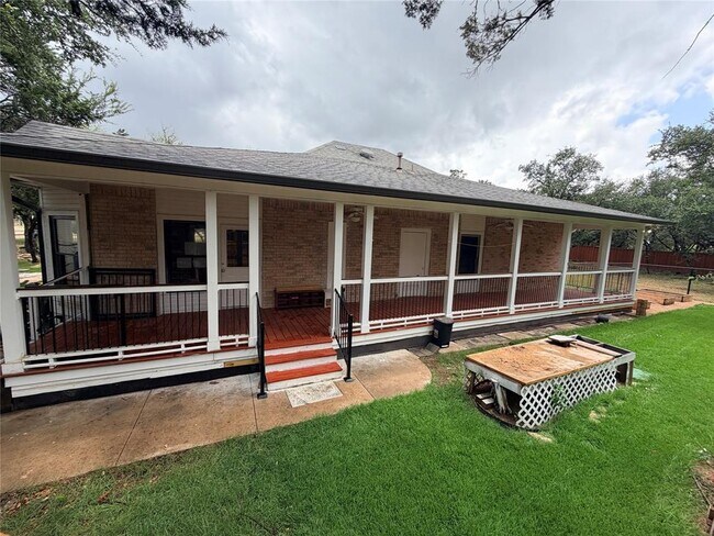 Building Photo - 7130 Ranch Rd