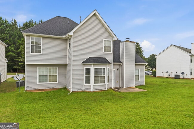 Building Photo - 11925 Spring Lake Way