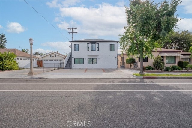 Building Photo - 830 Highland Ave