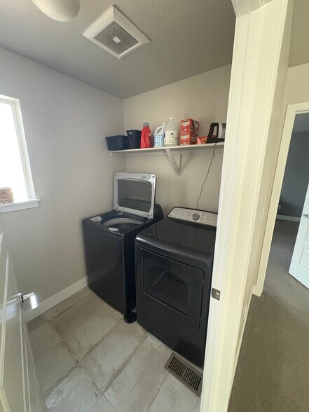 New washer and dryer - 12197 Claude Ct