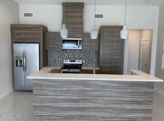 Building Photo - 5545 Buckley Dr