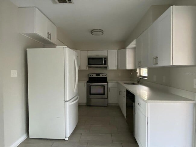 Building Photo - 7643 Nolton Wy