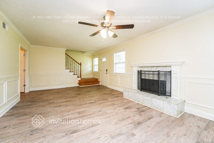 Building Photo - 612 Brighton Dr NW