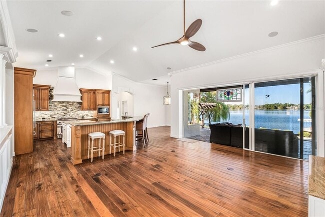 Building Photo - 4812 Waterwitch Point Dr