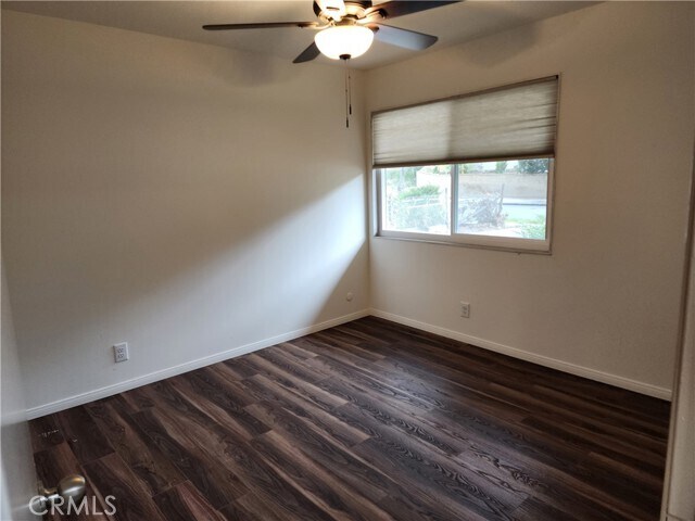Building Photo - 2523 Deerpark Dr