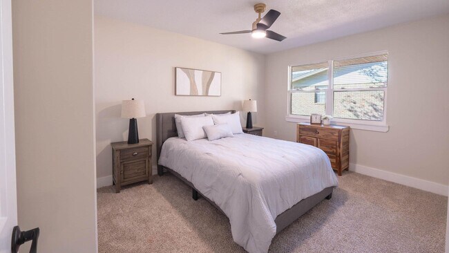 Building Photo - 1 Stafford Cir NE