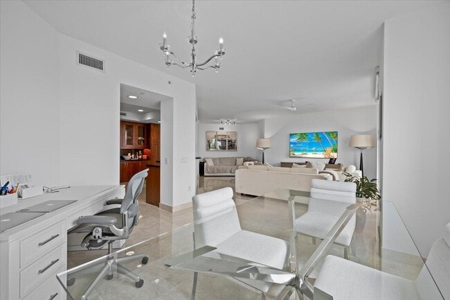 Building Photo - 3610 Gardens Pkwy