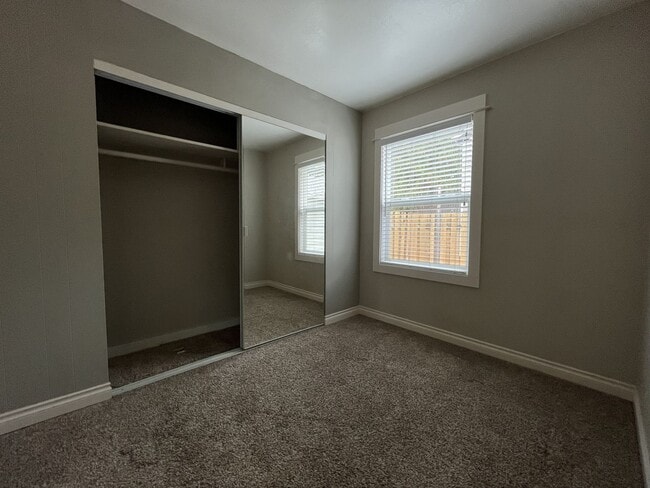 Building Photo - 8001 N Woolsey Ave