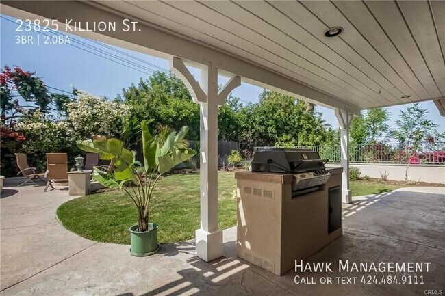 Building Photo - 23825 Killion St