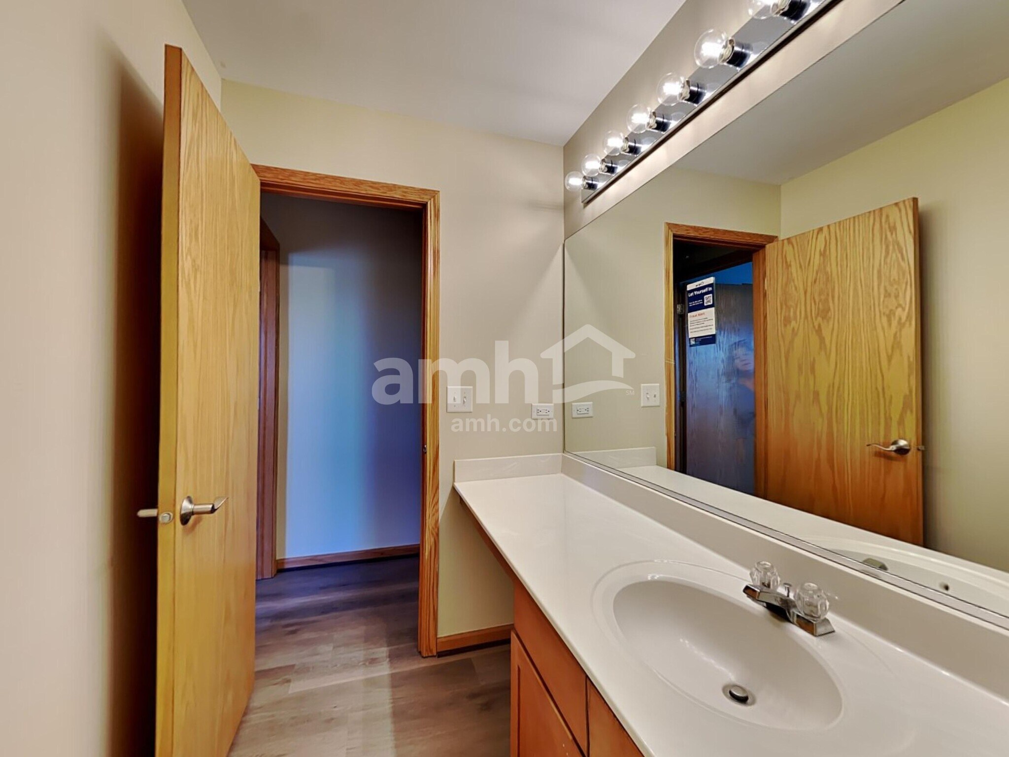 Building Photo - 1979 Cobblestone Dr