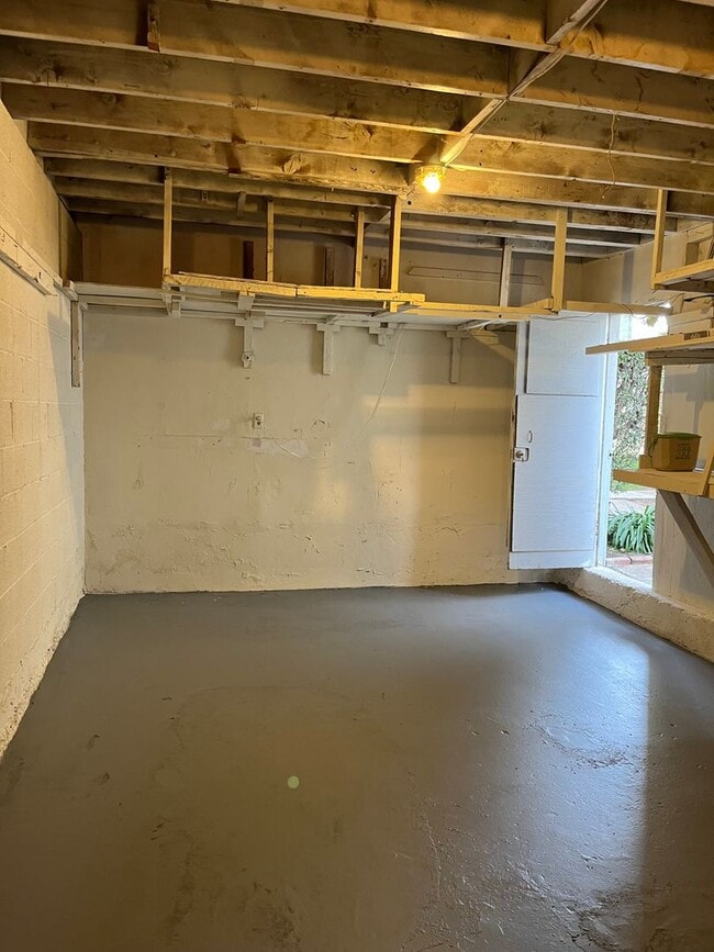 Building Photo - 3310 31st St