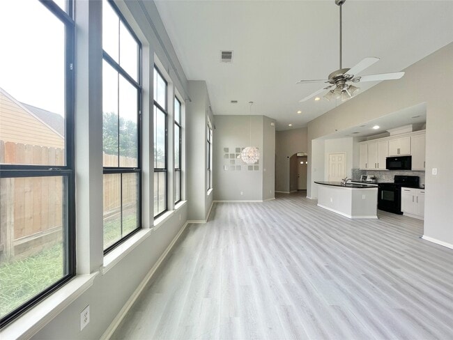 Building Photo - 3625 Standing Rock Dr