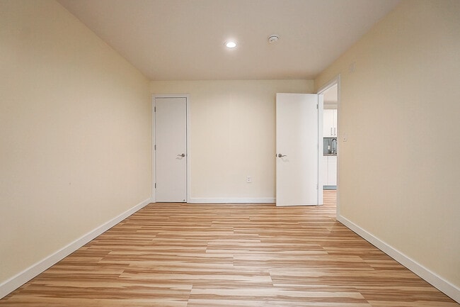 2 Bedroom | x03 - Croydon Hall Apartments