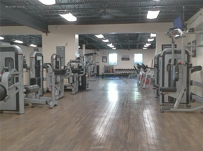 Building Photo - 2011 Australia Way W