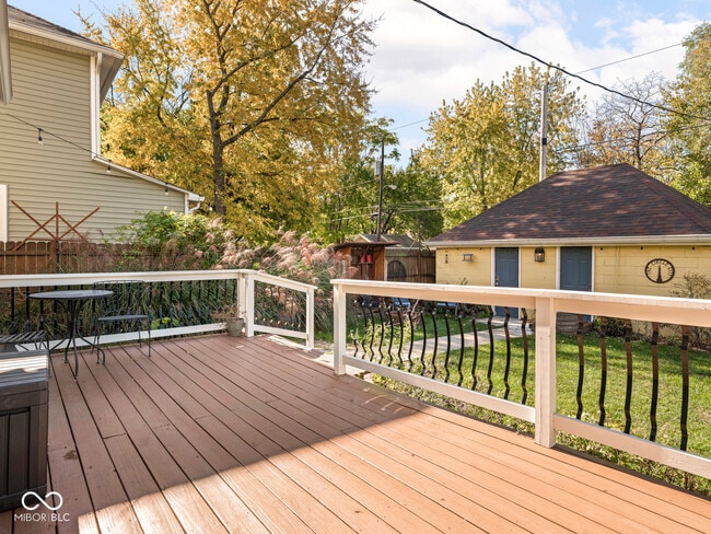 Building Photo - 622 N Hamilton Ave