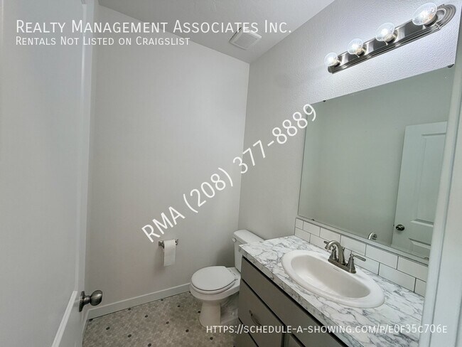 Building Photo - 4719 W Santa Fe Ln