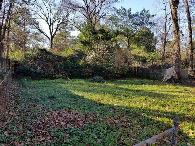 Building Photo - 316 Sumerset Dr