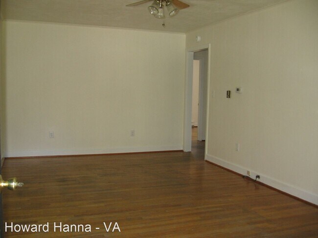 Building Photo - 2 br, 1 bath House - 2 Lumar Rd.