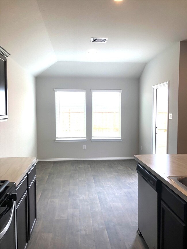 Building Photo - 21422 Chester Cliff Ln