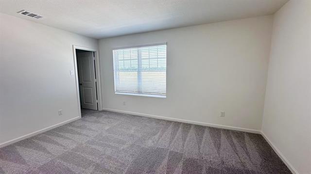 Building Photo - 2105 Mdw Pk Dr