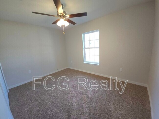 Building Photo - 5624 Pecan Rd