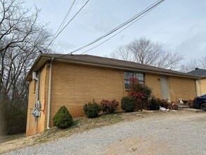Building Photo - 812 Bradley St