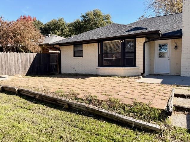 Building Photo - 3812 Lynbrook Ln