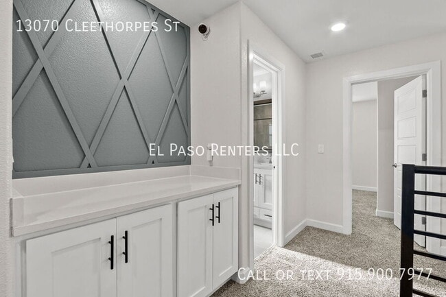 Building Photo - 13070 Cleethorpes St