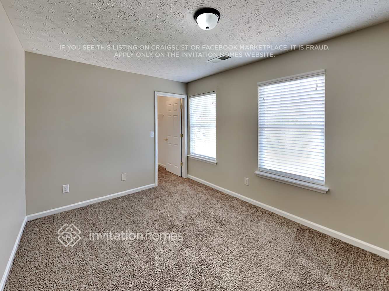 Building Photo - 1058 River Plantation Dr