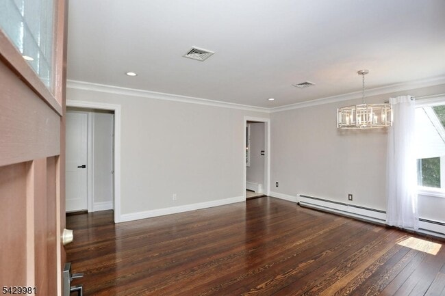 Building Photo - 28 Minnehaha Blvd