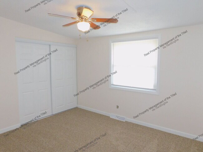 Building Photo - 2209 Revelle Ln
