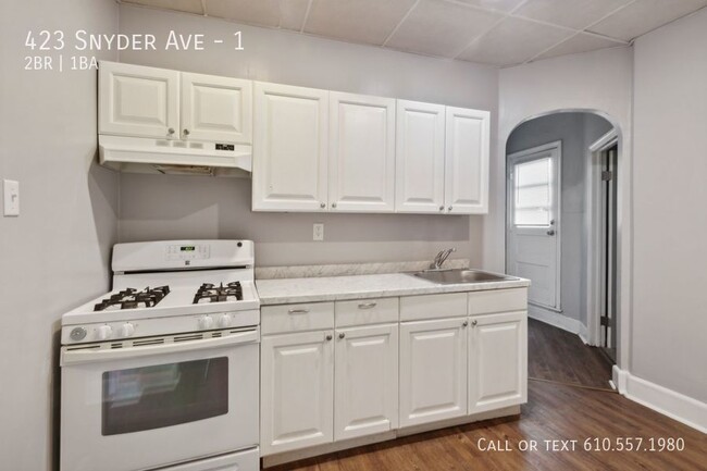 Building Photo - 2 Bedroom 1 Bath  Apartment in Queens Vill...