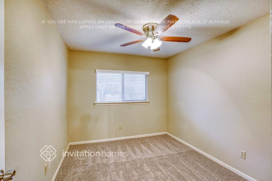 Building Photo - 10579 Twilight Moon Dr