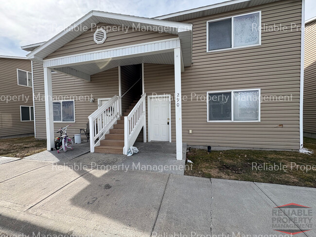 Primary Photo - 290 W Anderson St