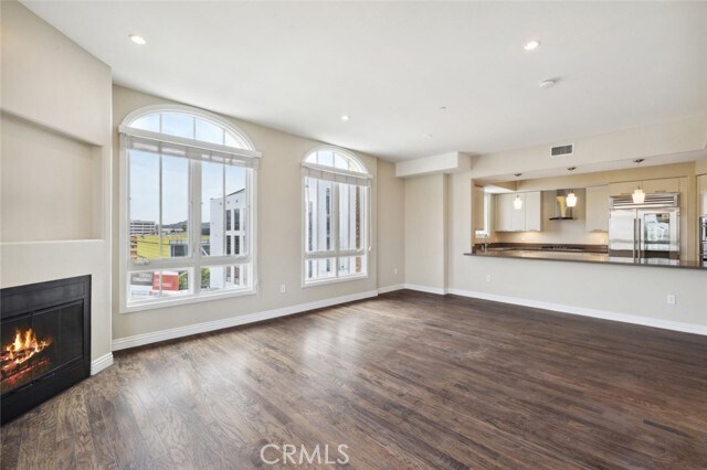Building Photo - 619 Caruso Ave