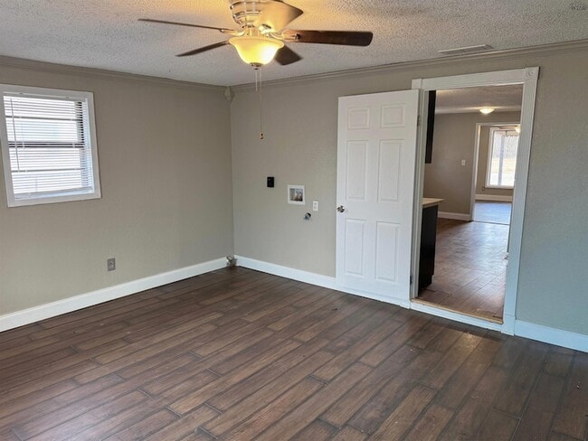 Building Photo - 3133 Jacqueline Rd